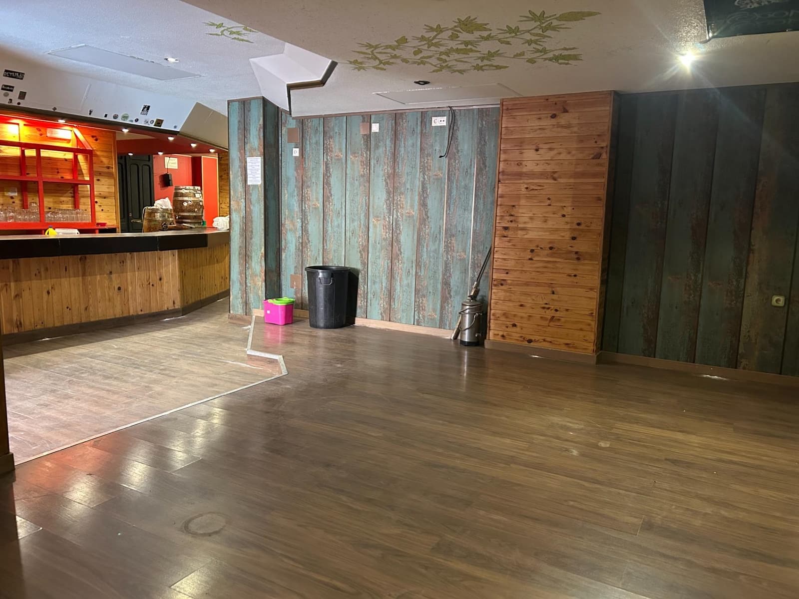 Commerciale da affittare in Los Alcazares - 1.000 € (Rif: 9817983)