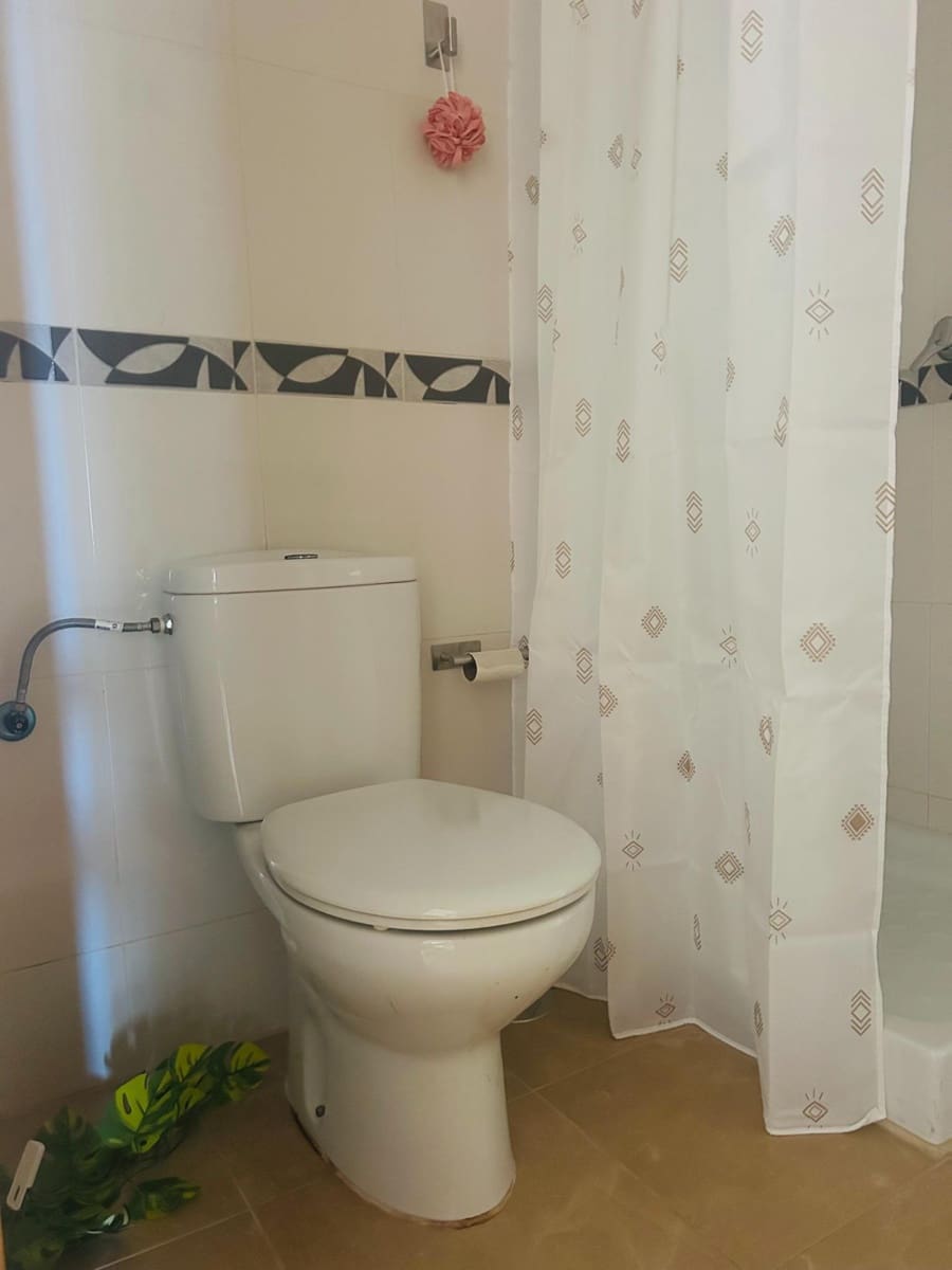 3 bedroom Apartment for sale in Pilar de la Horadada - € 139,500 (Ref: 9884920)