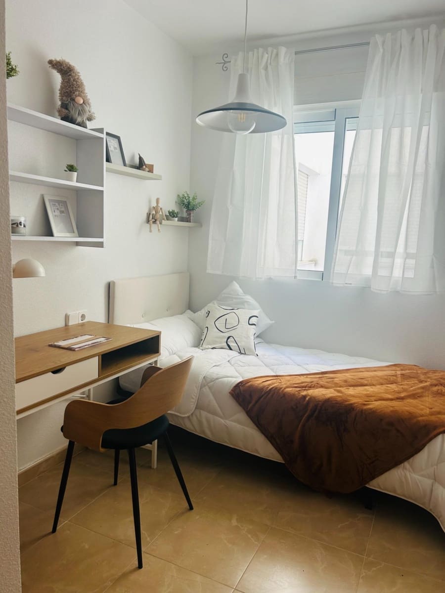 3 bedroom Apartment for sale in Pilar de la Horadada - € 139,500 (Ref: 9884920)
