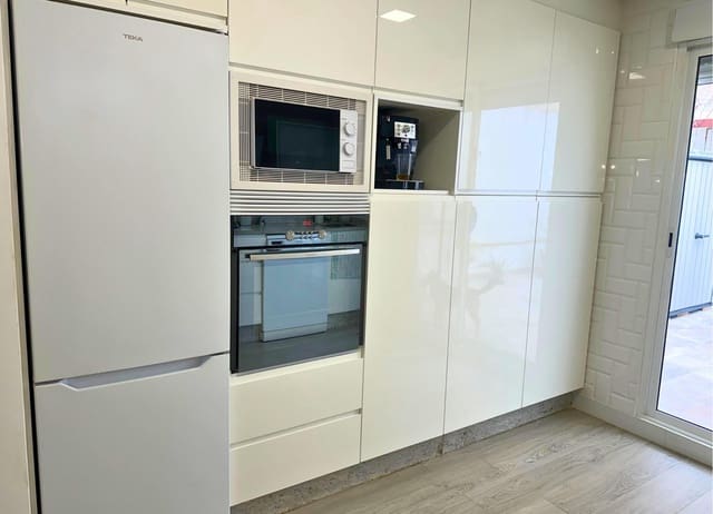 4 quarto Moradia para venda em Los Alcázares - 235 000 € (Ref: 9888134)