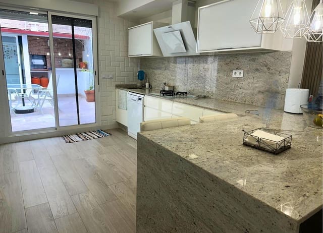 4 quarto Moradia para venda em Los Alcázares - 235 000 € (Ref: 9888134)