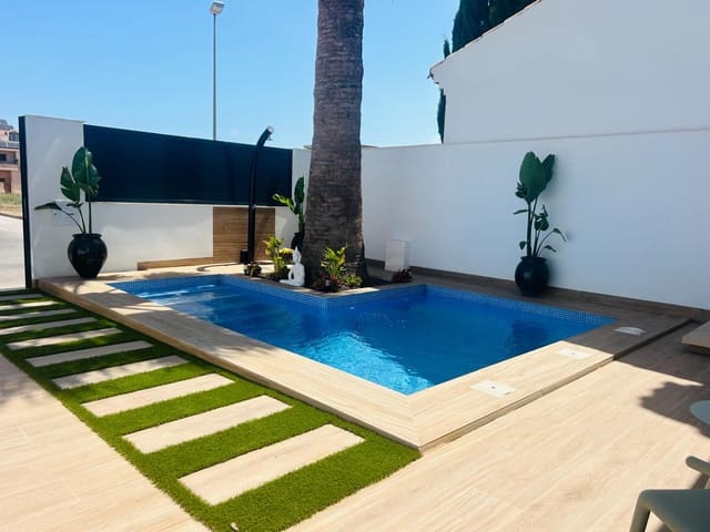 3 bedroom Villa for sale in San Pedro del Pinatar with pool - € 479,900 (Ref: 9888135)
