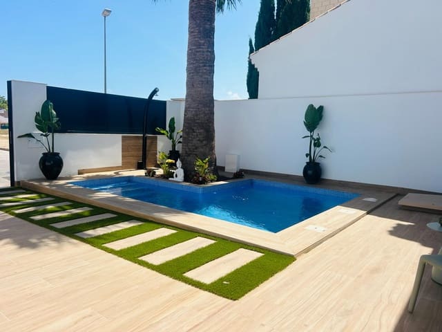 3 bedroom Villa for sale in San Pedro del Pinatar with pool - € 479,900 (Ref: 9888135)