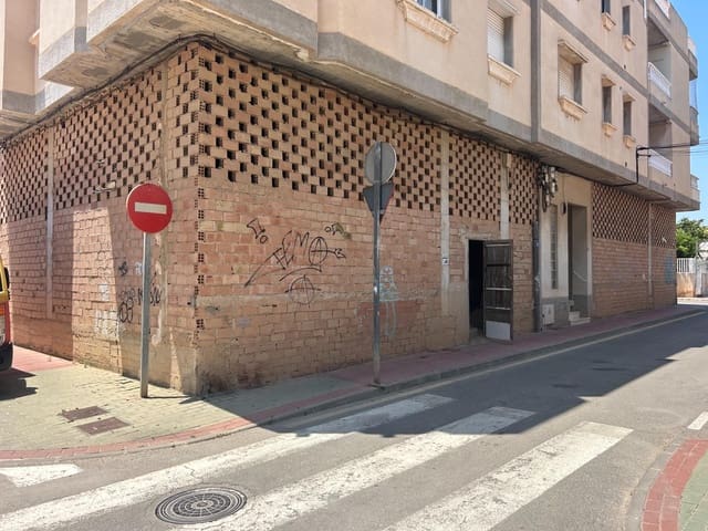 Local Comercial en Centro, Los Alcázares en venta - 89.000 € (Ref: 9890490)