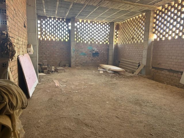 Local Comercial en Centro, Los Alcázares en venta - 89.000 € (Ref: 9890490)