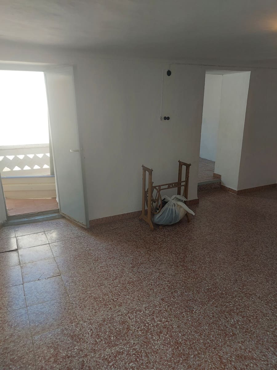 4 soveværelse Byhus til salg i Jimena de la Frontera - € 79.950 (Ref: 7067715)