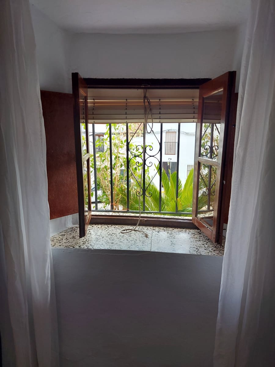 5 soveværelse Semi-Rækkehus til salg i Jimena de la Frontera med garage - € 190.000 (Ref: 7087264)