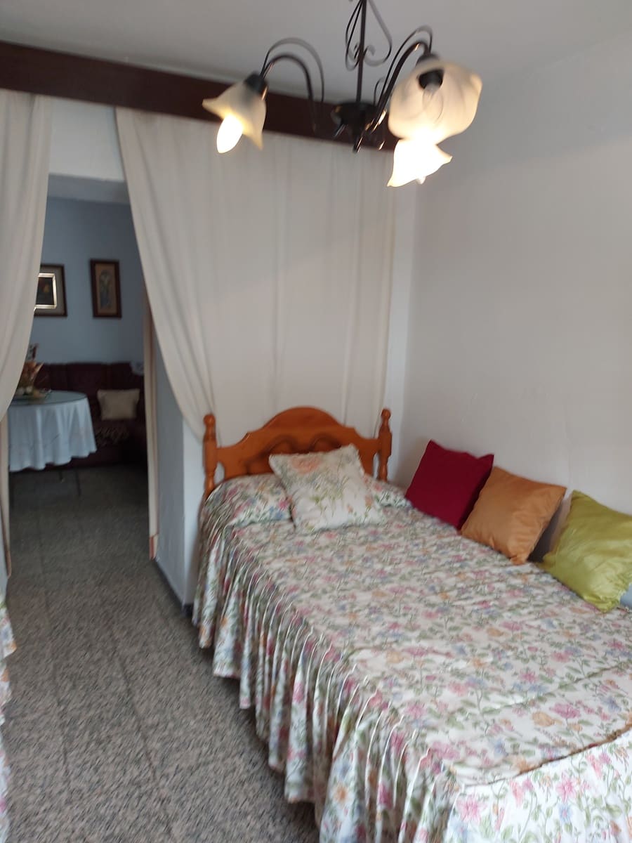 5 soveværelse Semi-Rækkehus til salg i Jimena de la Frontera med garage - € 190.000 (Ref: 7087264)