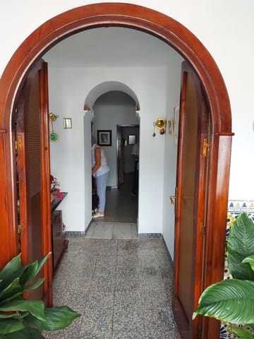 5 slaapkamer Halfvrijstaande villa te koop in Jimena de la Frontera met garage - € 190.000 (Ref: 7087264)