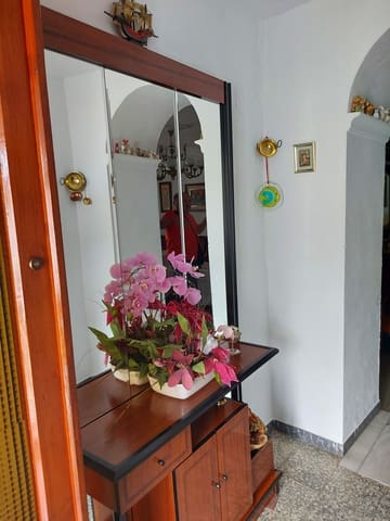 5 slaapkamer Halfvrijstaande villa te koop in Jimena de la Frontera met garage - € 190.000 (Ref: 7087264)