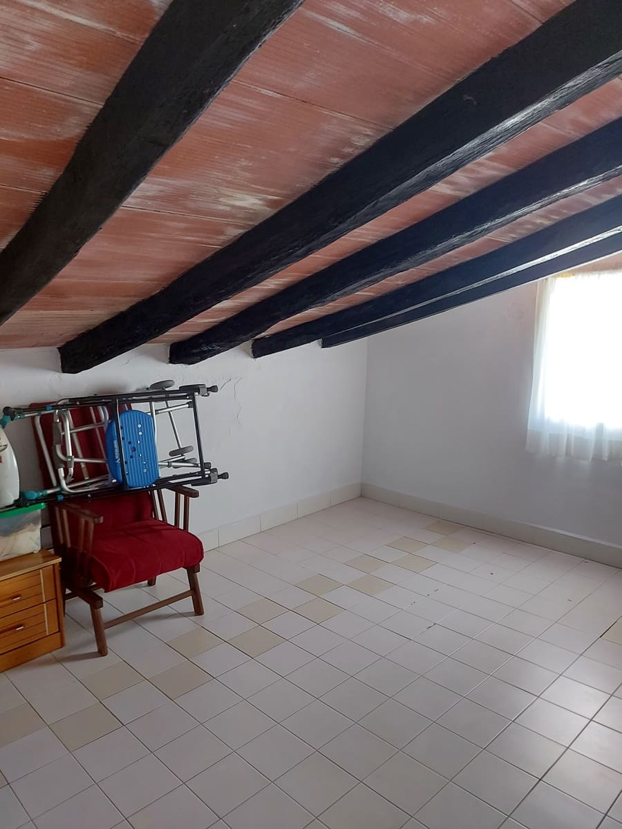 5 soveværelse Semi-Rækkehus til salg i Jimena de la Frontera med garage - € 190.000 (Ref: 7087264)