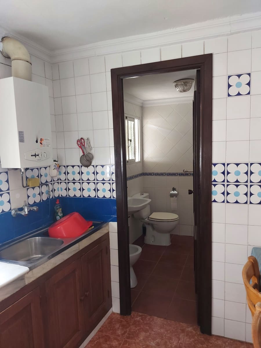 5 soveværelse Semi-Rækkehus til salg i Jimena de la Frontera med garage - € 190.000 (Ref: 7087264)