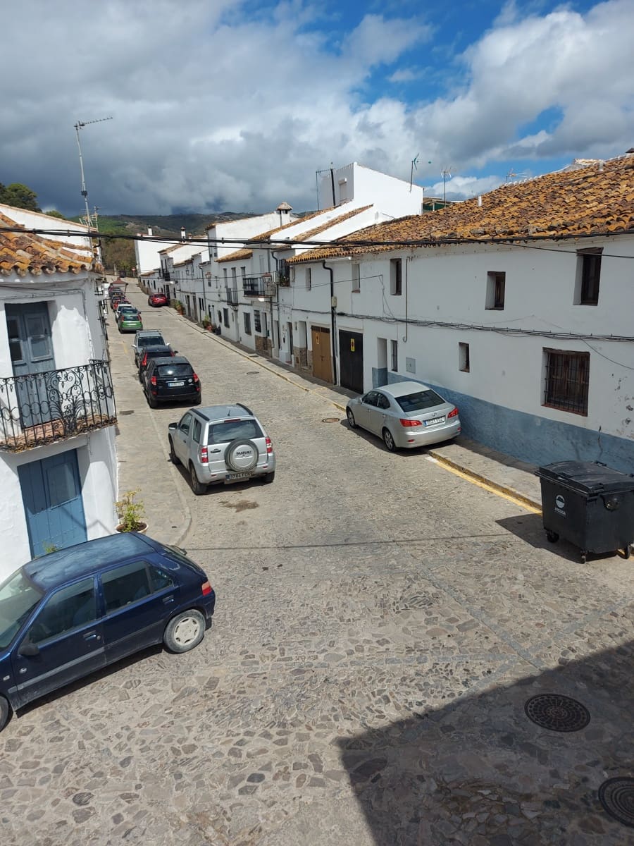 5 soveværelse Semi-Rækkehus til salg i Jimena de la Frontera med garage - € 190.000 (Ref: 7087264)