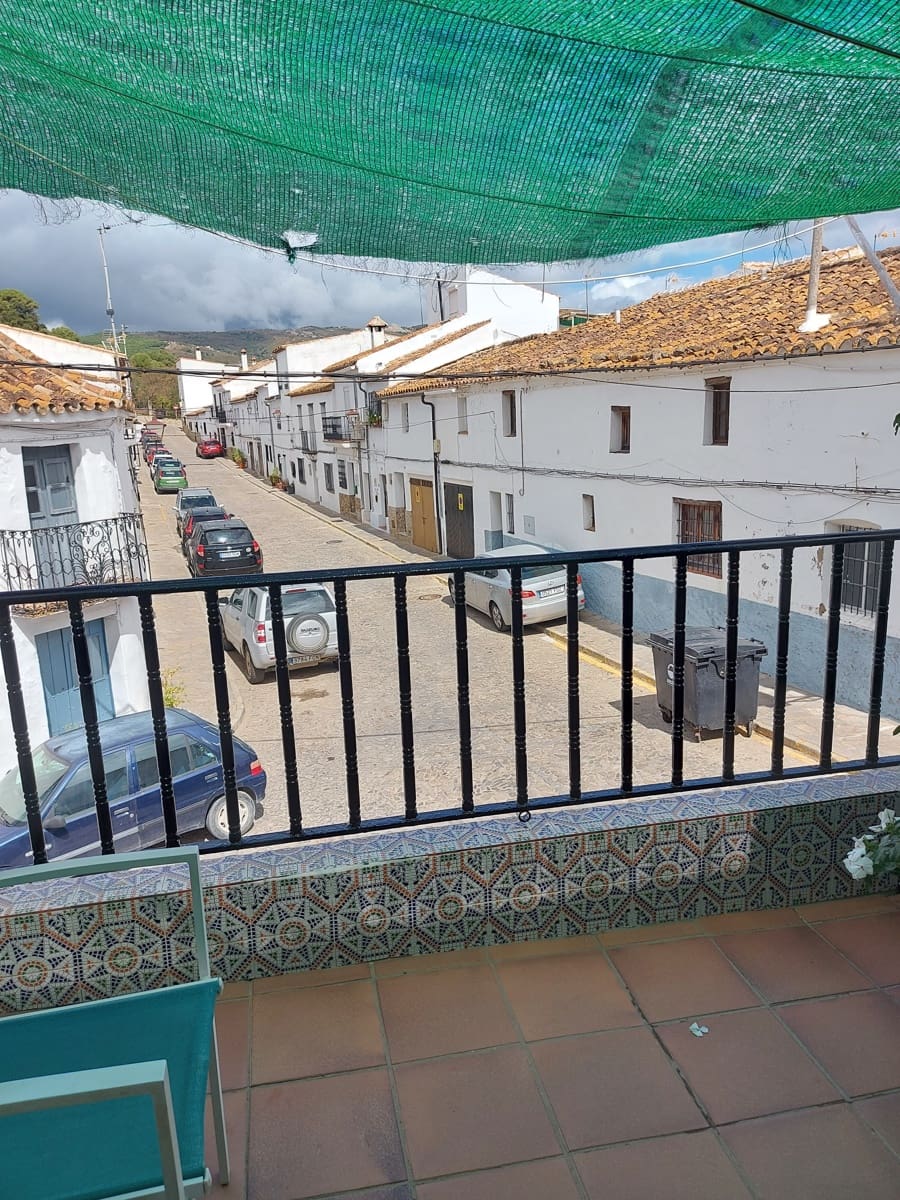 5 soveværelse Semi-Rækkehus til salg i Jimena de la Frontera med garage - € 190.000 (Ref: 7087264)