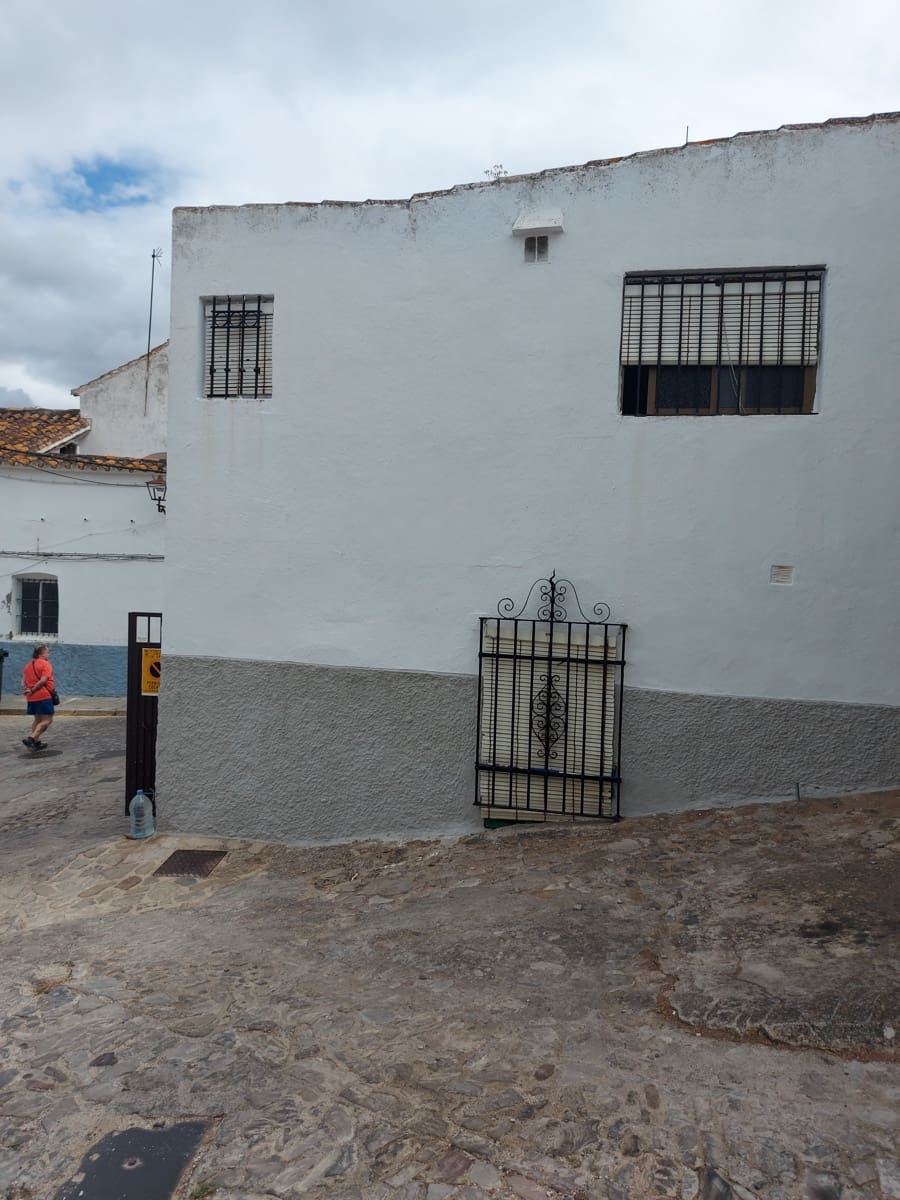 5 soveværelse Semi-Rækkehus til salg i Jimena de la Frontera med garage - € 190.000 (Ref: 7087264)