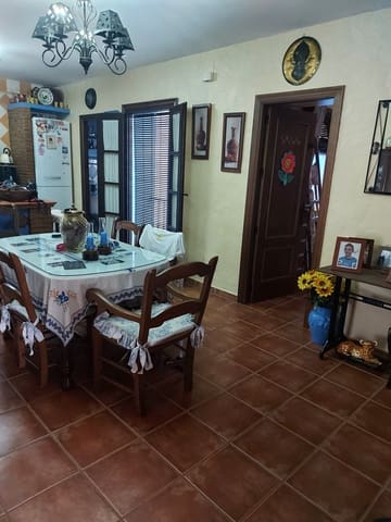 3 slaapkamer Huis te koop in Jimena de la Frontera - € 150.000 (Ref: 7409547)