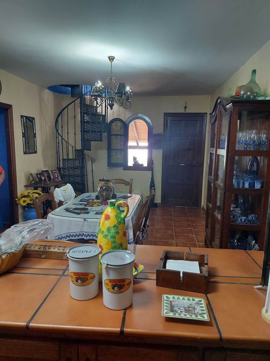 3 soverom Hus til salgs i Jimena de la Frontera - € 150 000 (Ref: 7409547)