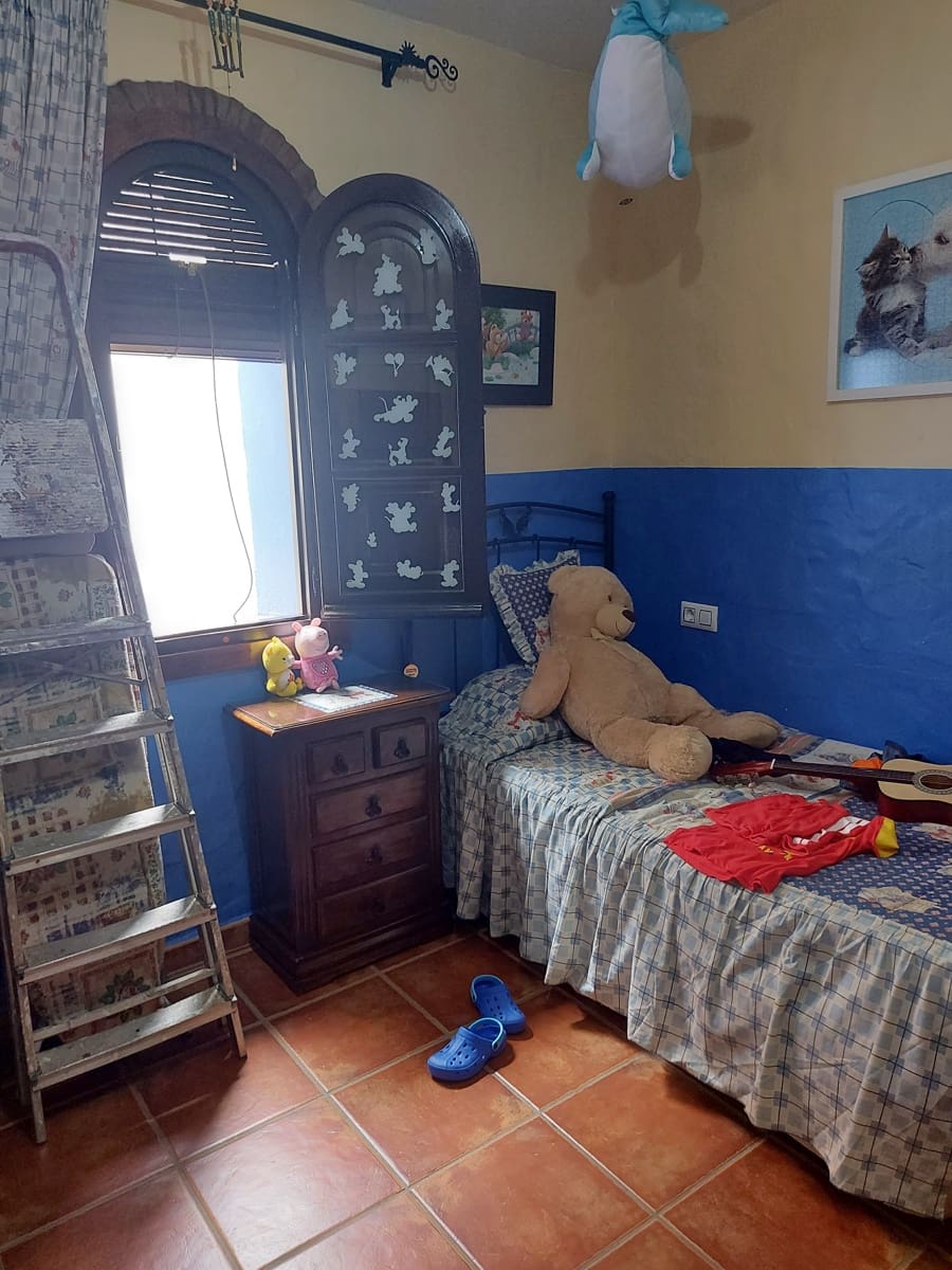 3 soverom Hus til salgs i Jimena de la Frontera - € 150 000 (Ref: 7409547)