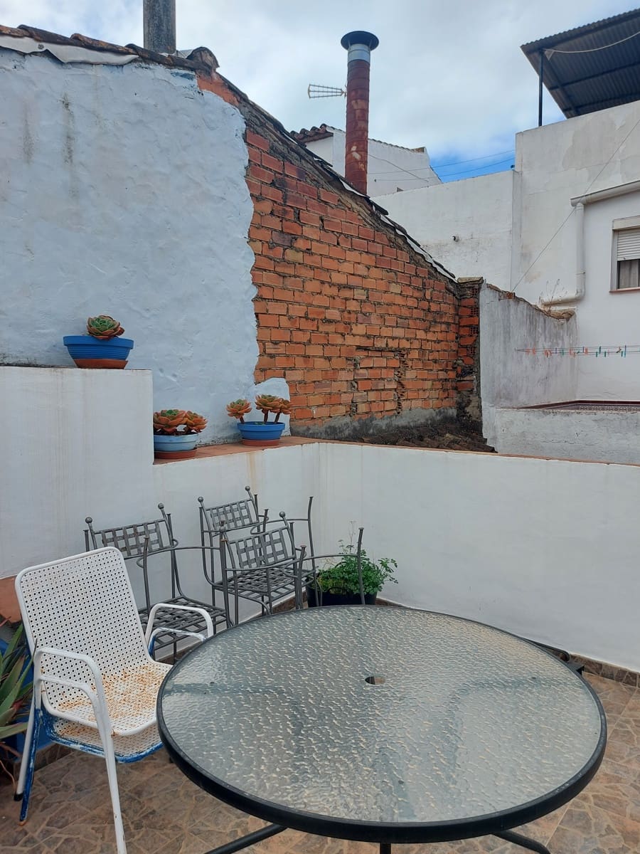 3 soverom Hus til salgs i Jimena de la Frontera - € 150 000 (Ref: 7409547)