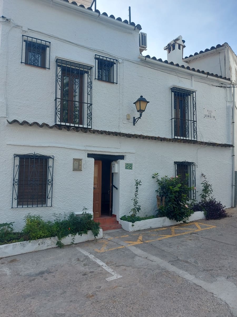 2 soveværelse Rækkehus til salg i Jimena de la Frontera - € 125.000 (Ref: 7891583)