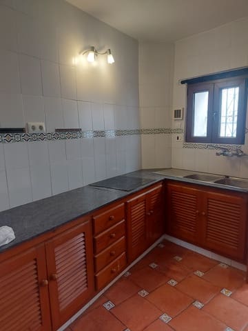 2 slaapkamer Rijtjeshuis te koop in Jimena de la Frontera - € 125.000 (Ref: 7891583)