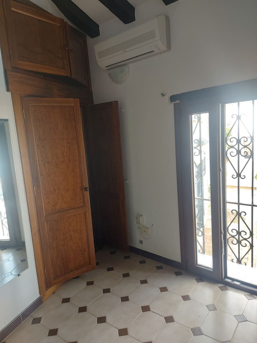 2 soveværelse Rækkehus til salg i Jimena de la Frontera - € 125.000 (Ref: 7891583)