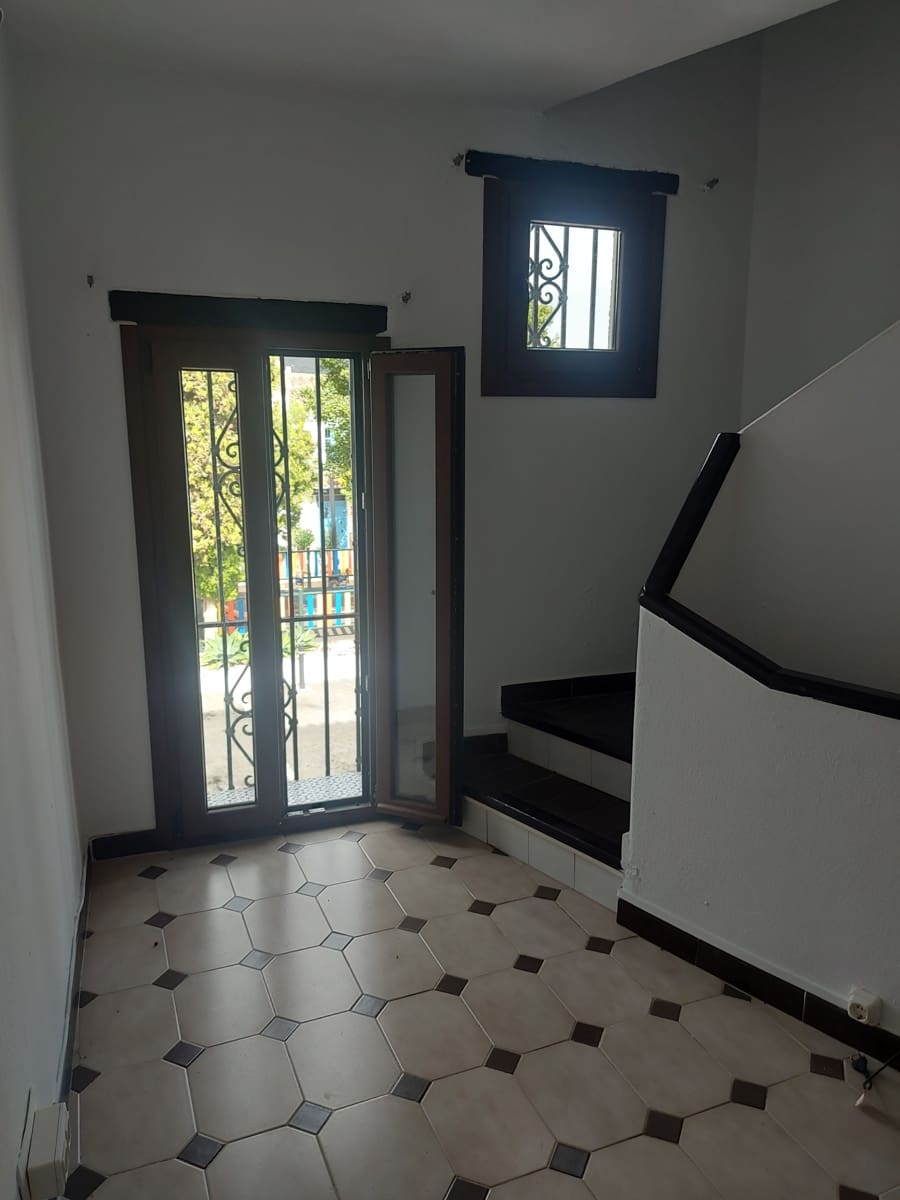 2 soveværelse Rækkehus til salg i Jimena de la Frontera - € 125.000 (Ref: 7891583)