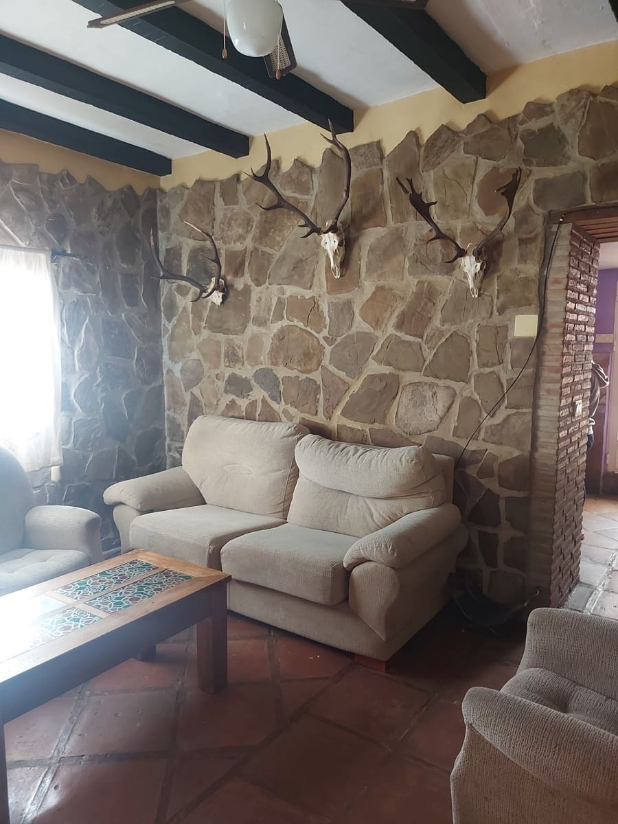 3 slaapkamer Rijtjeshuis te koop in Jimena de la Frontera - € 149.000 (Ref: 8008044)