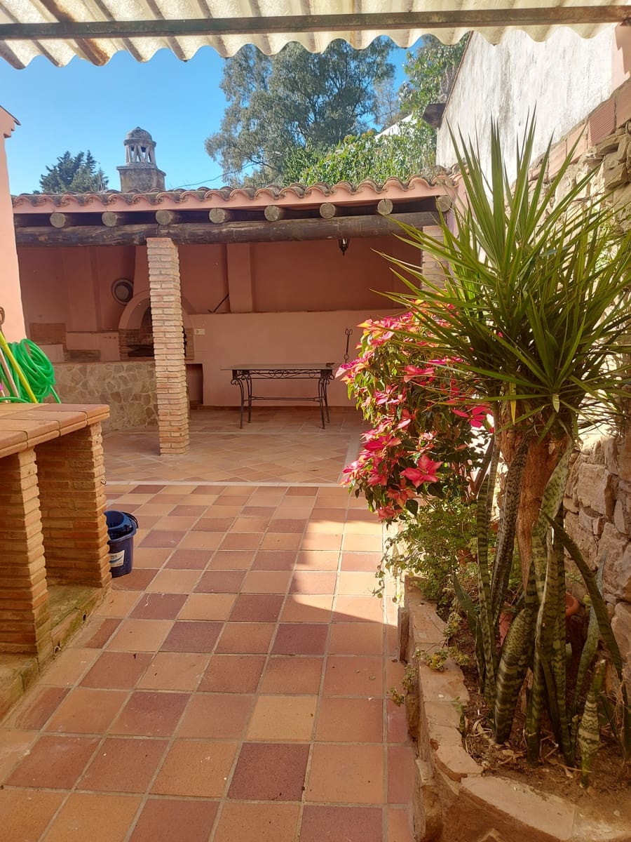 3 slaapkamer Rijtjeshuis te koop in Jimena de la Frontera - € 149.000 (Ref: 8008044)