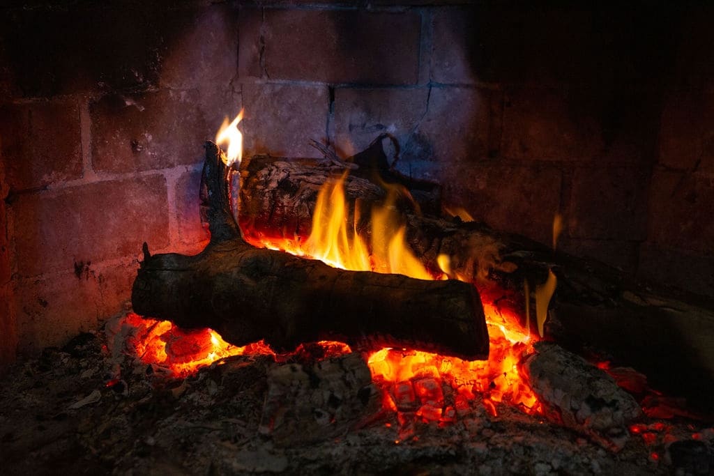 4 soveværelse Finca/Landehus til salg i San Pablo de Buceite med swimmingpool garage - € 430.000 (Ref: 8132599)