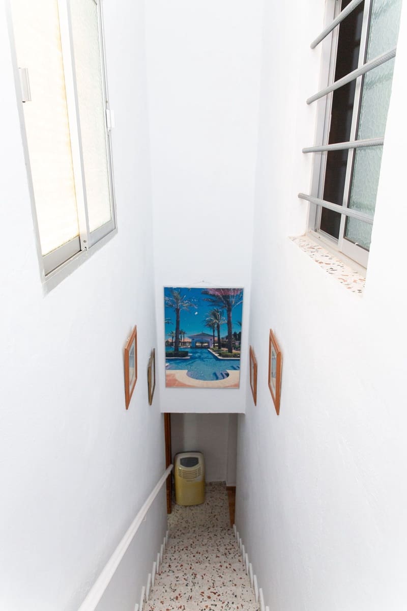 4 soveværelse Finca/Landehus til salg i San Pablo de Buceite med swimmingpool garage - € 430.000 (Ref: 8132599)