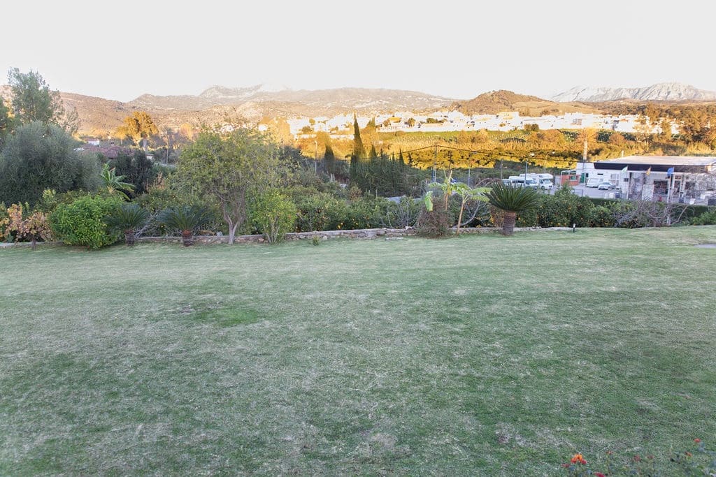 4 soveværelse Finca/Landehus til salg i San Pablo de Buceite med swimmingpool garage - € 430.000 (Ref: 8132599)