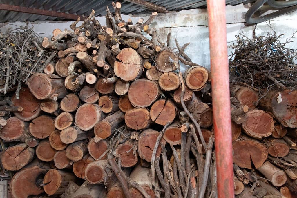 4 soveværelse Finca/Landehus til salg i San Pablo de Buceite med swimmingpool garage - € 430.000 (Ref: 8132599)