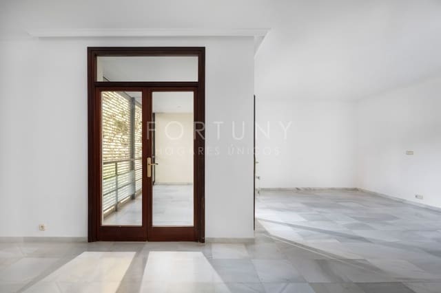 4 soverom Leilighet til salgs i Parque Clavero, Málaga by med garasje - € 875 000 (Ref: 9709490)