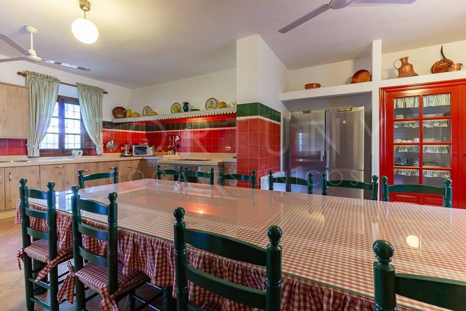 7 bedroom Finca/Country House for sale in Archidona with pool garage - € 750,000 (Ref: 9709496)