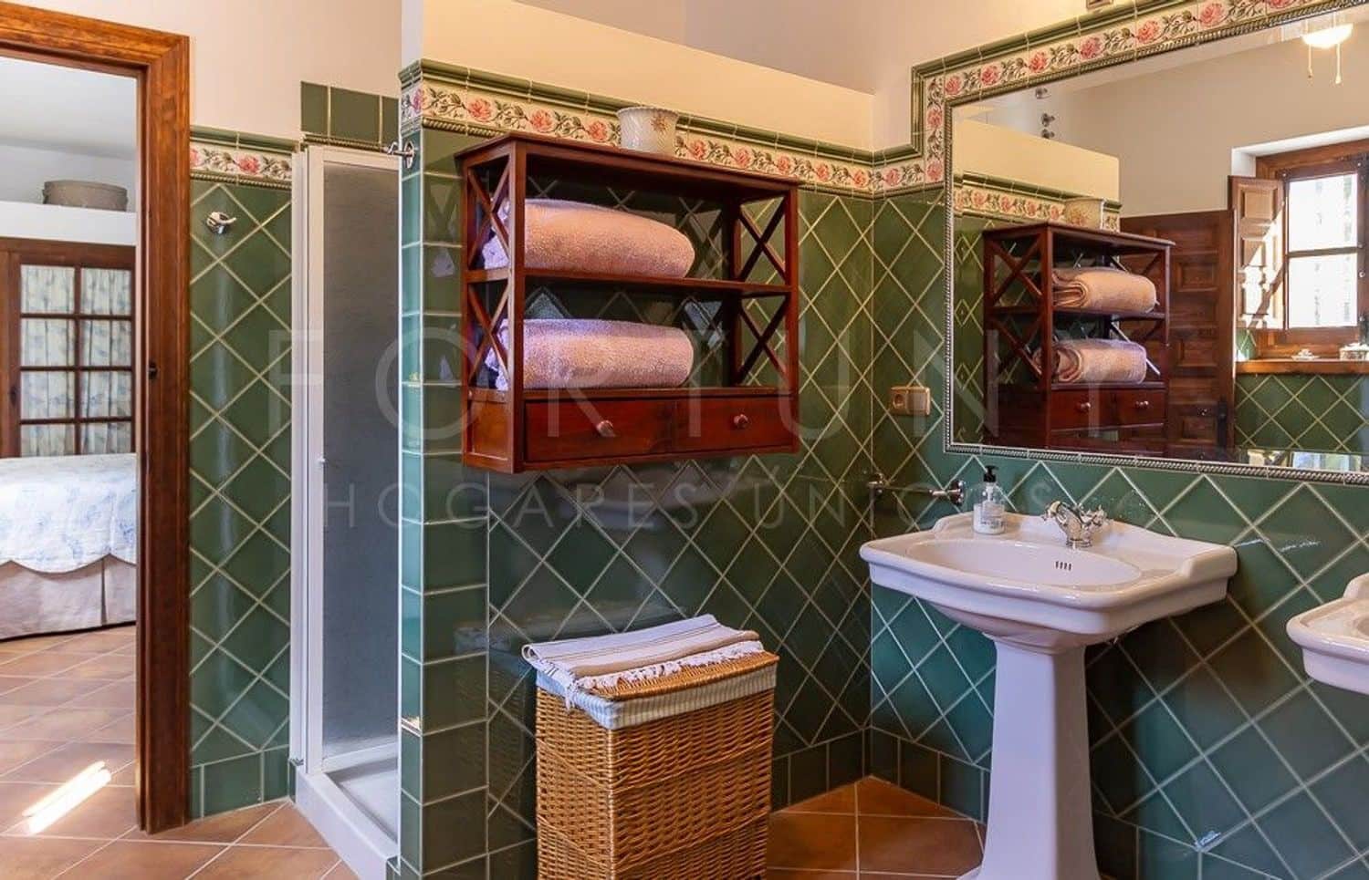 7 bedroom Finca/Country House for sale in Archidona with pool garage - € 750,000 (Ref: 9709496)