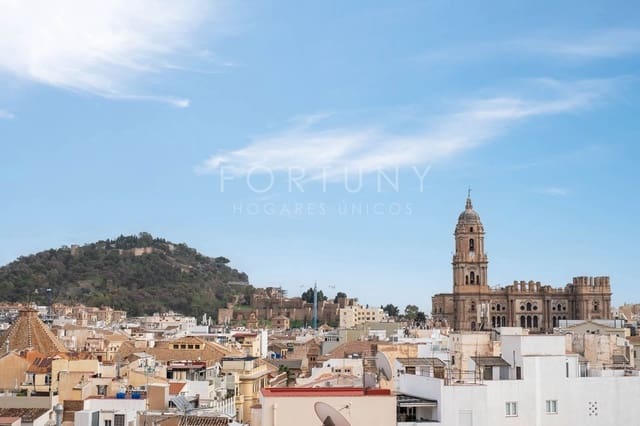 Apartamento de 3 habitaciones en Centro Historico, Málaga ciudad en venta con garaje - 750.000 € (Ref: 9709497)