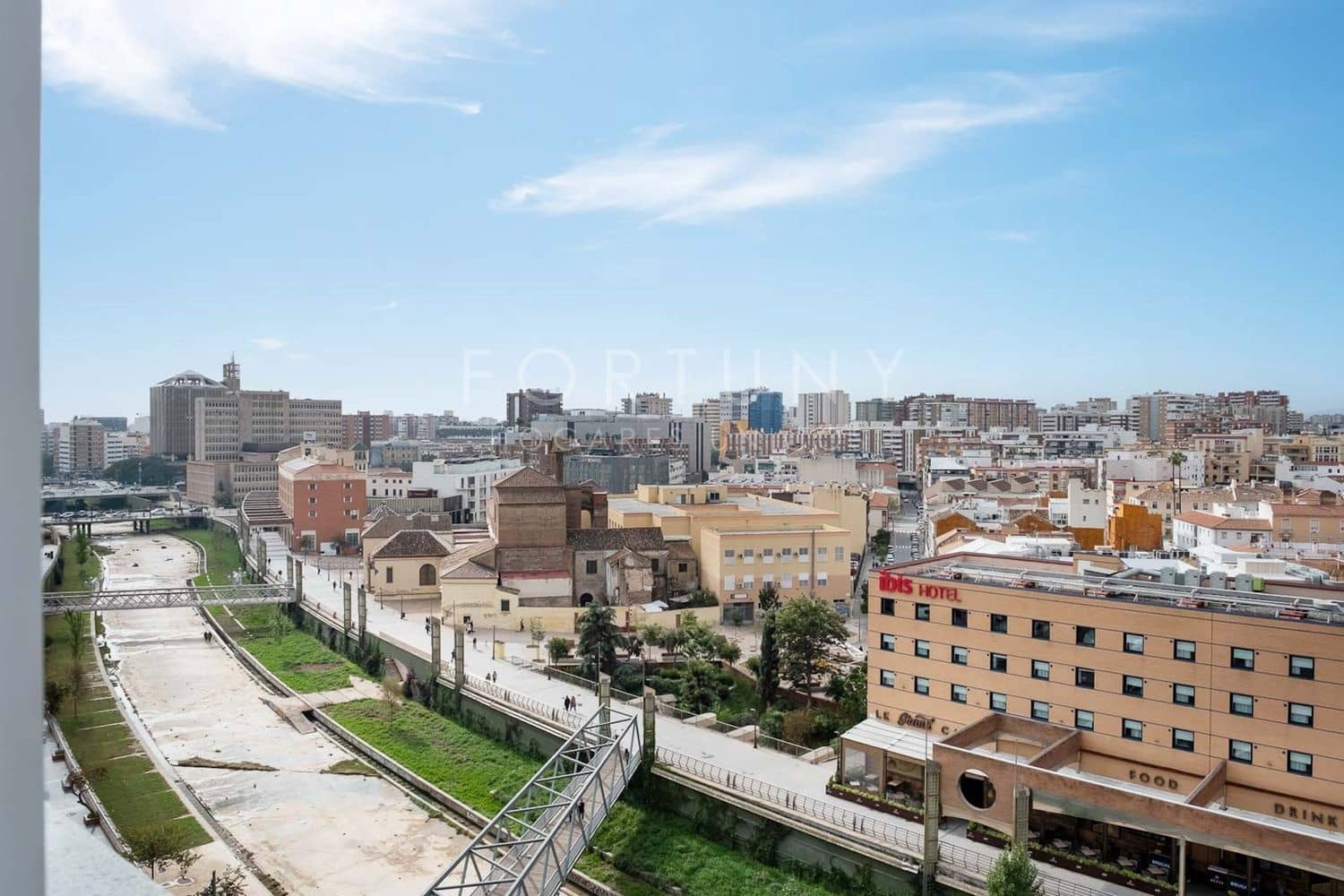 Apartamento de 3 habitaciones en Málaga ciudad en venta con garaje - 750.000 € (Ref: 9709497)