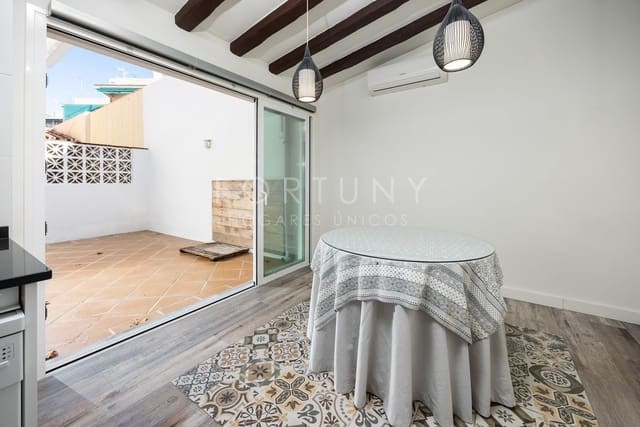 Casa de 4 habitaciones en Pedregalejo, Málaga ciudad en alquiler con garaje - 3.000 € (Ref: 9709499)