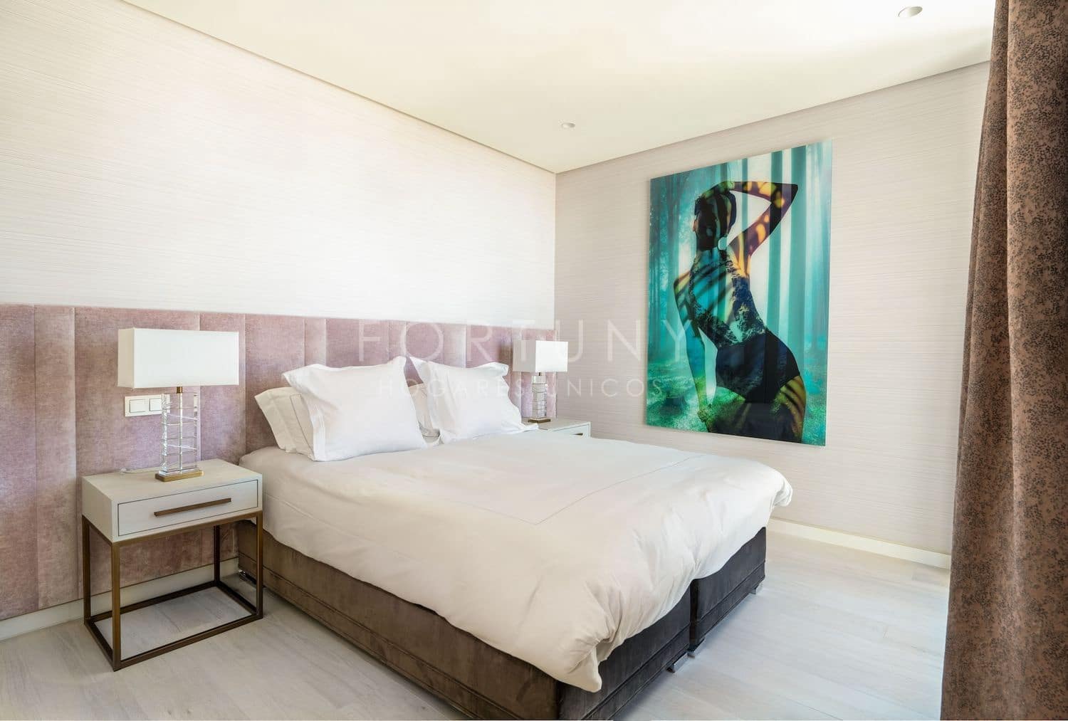 3 quarto Apartamento para venda em Ojen com piscina garagem - 2 698 000 € (Ref: 9709501)