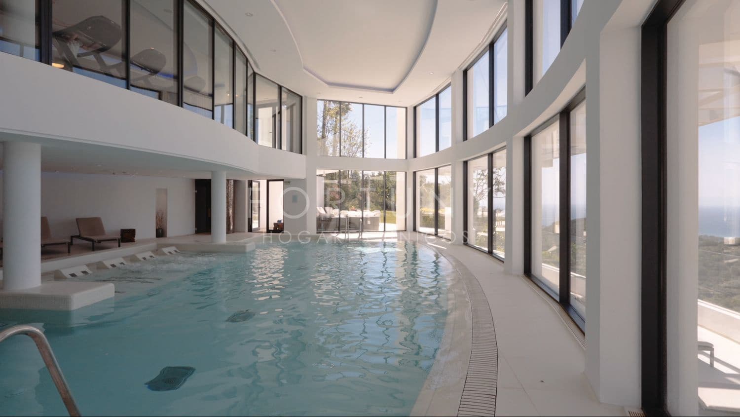 3 quarto Apartamento para venda em Ojen com piscina garagem - 2 698 000 € (Ref: 9709501)