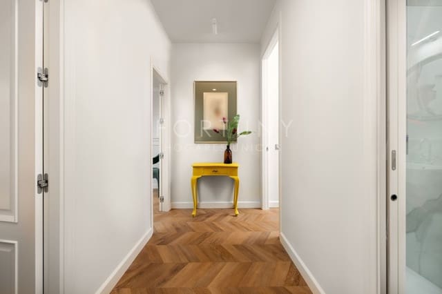 2 slaapkamer Appartement te koop in Centro Historico, Málaga stad met garage - € 699.000 (Ref: 9709502)