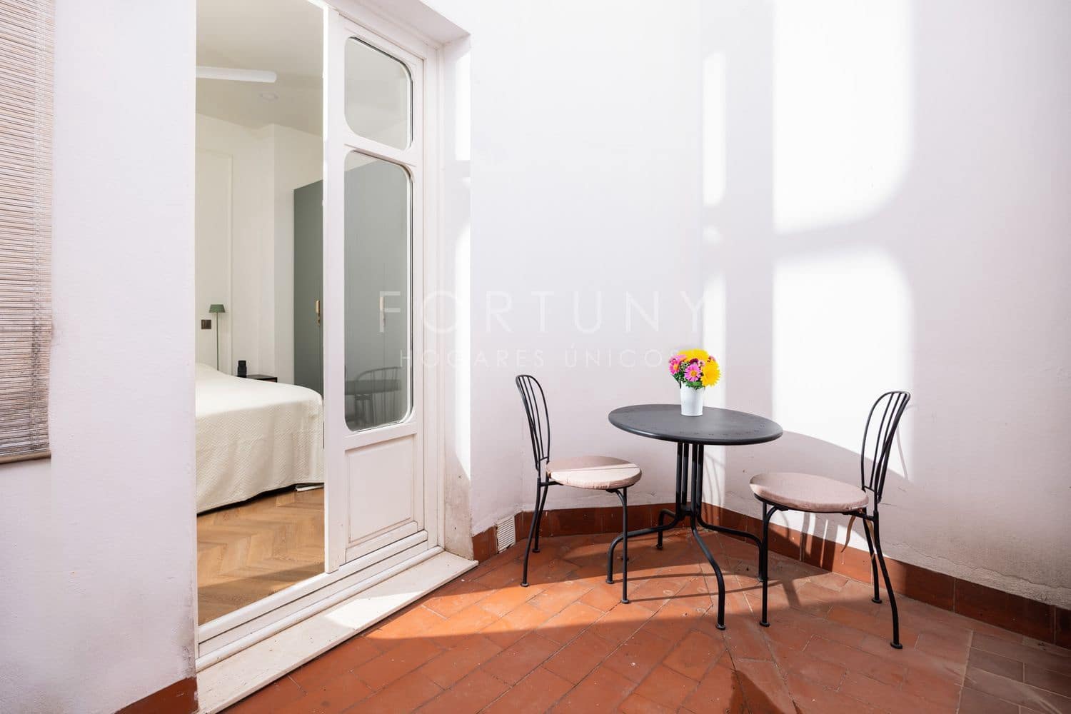 2 slaapkamer Appartement te koop in Malaga stad met garage - € 699.000 (Ref: 9709502)