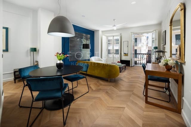 2 slaapkamer Appartement te koop in Centro Historico, Málaga stad met garage - € 699.000 (Ref: 9709502)