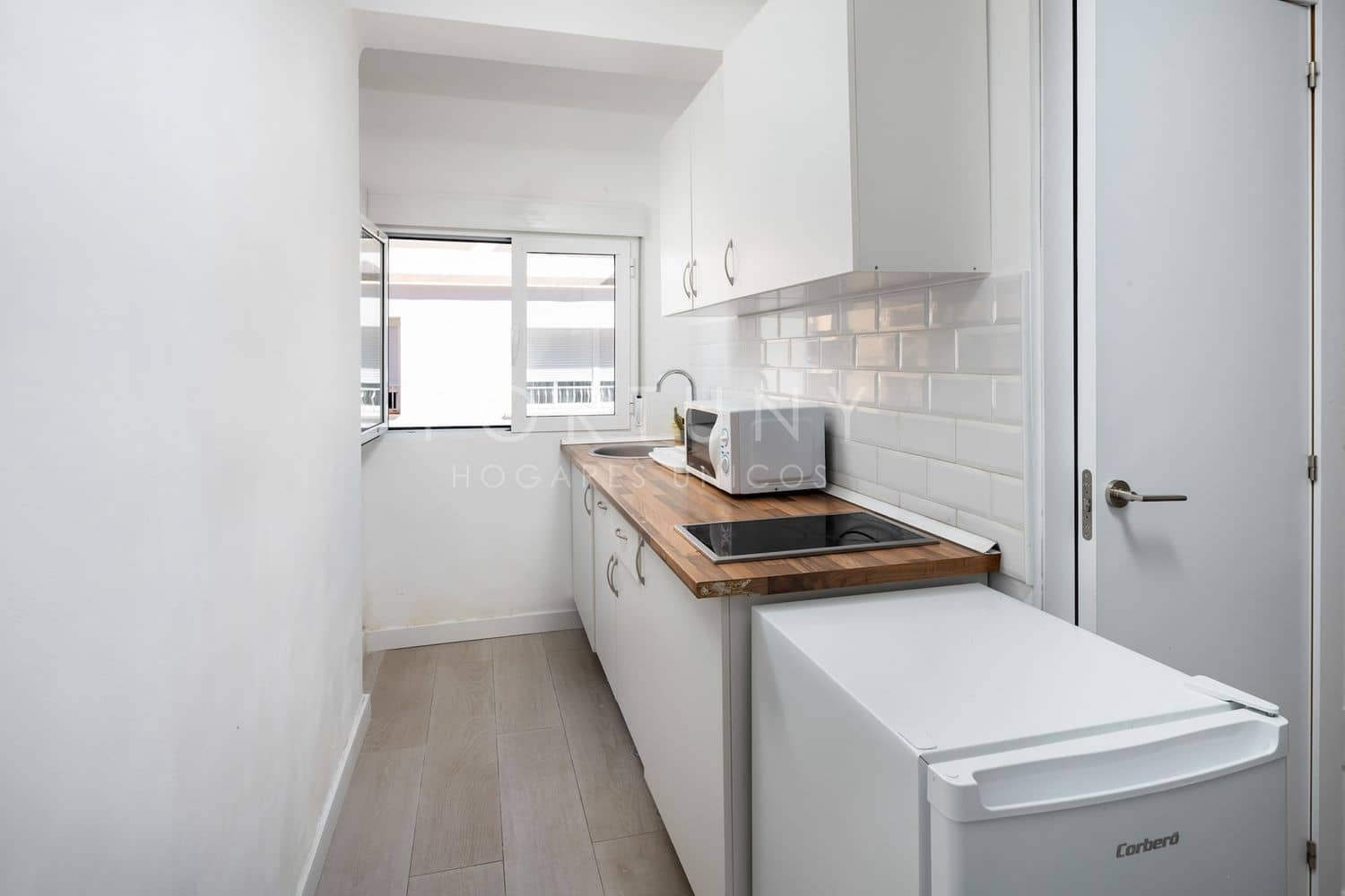 4 bedroom Apartment for sale in Malaga city with garage - € 455,000 (Ref: 9709503)