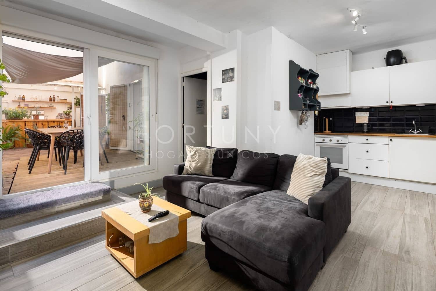 4 bedroom Apartment for sale in Malaga city with garage - € 455,000 (Ref: 9709503)