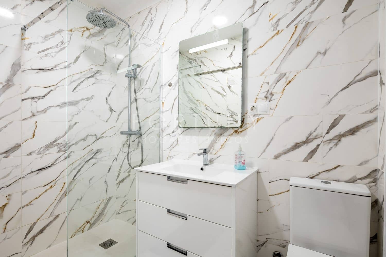 4 bedroom Apartment for sale in Malaga city with garage - € 455,000 (Ref: 9709503)