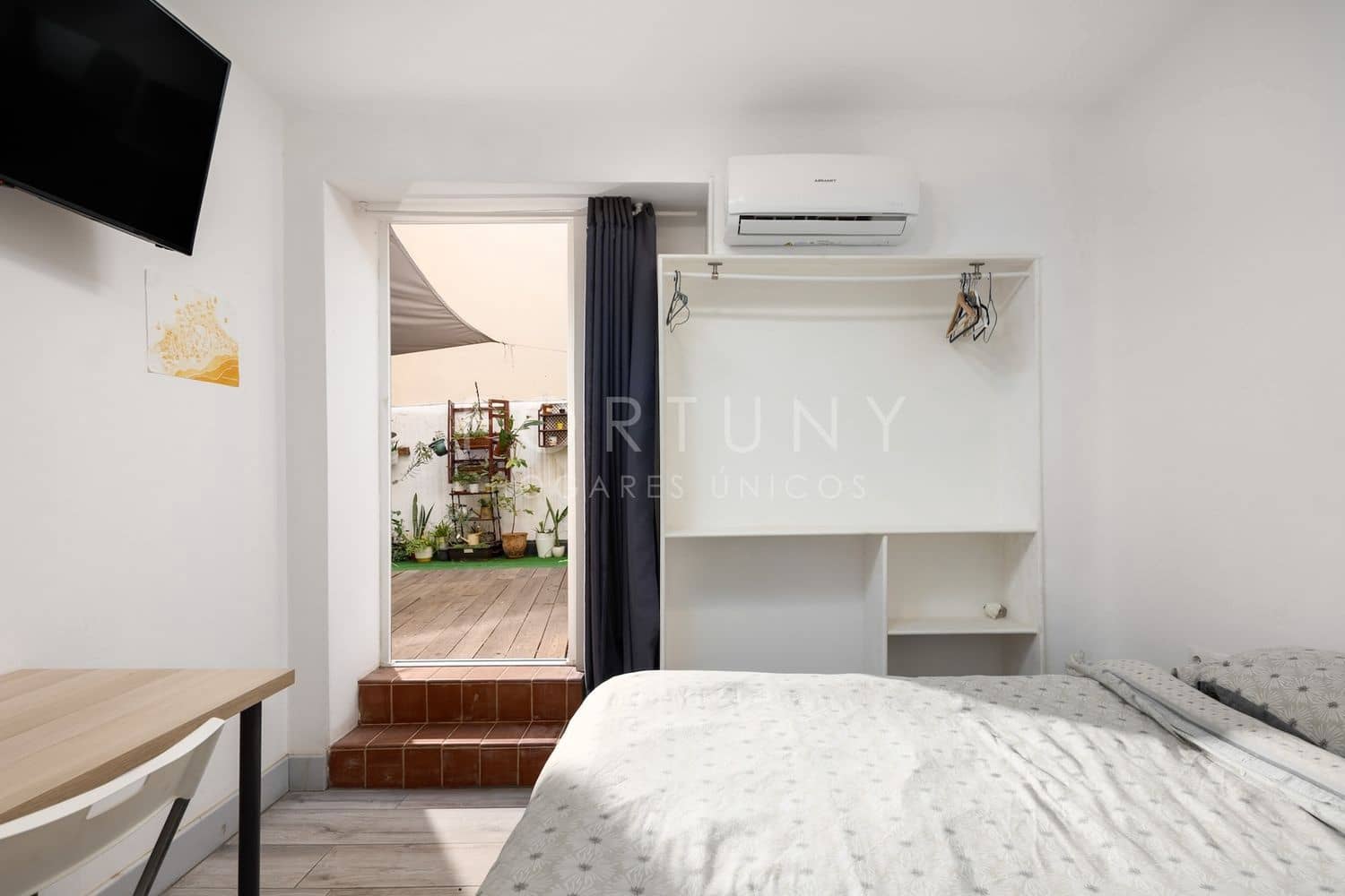 4 bedroom Apartment for sale in Malaga city with garage - € 455,000 (Ref: 9709503)