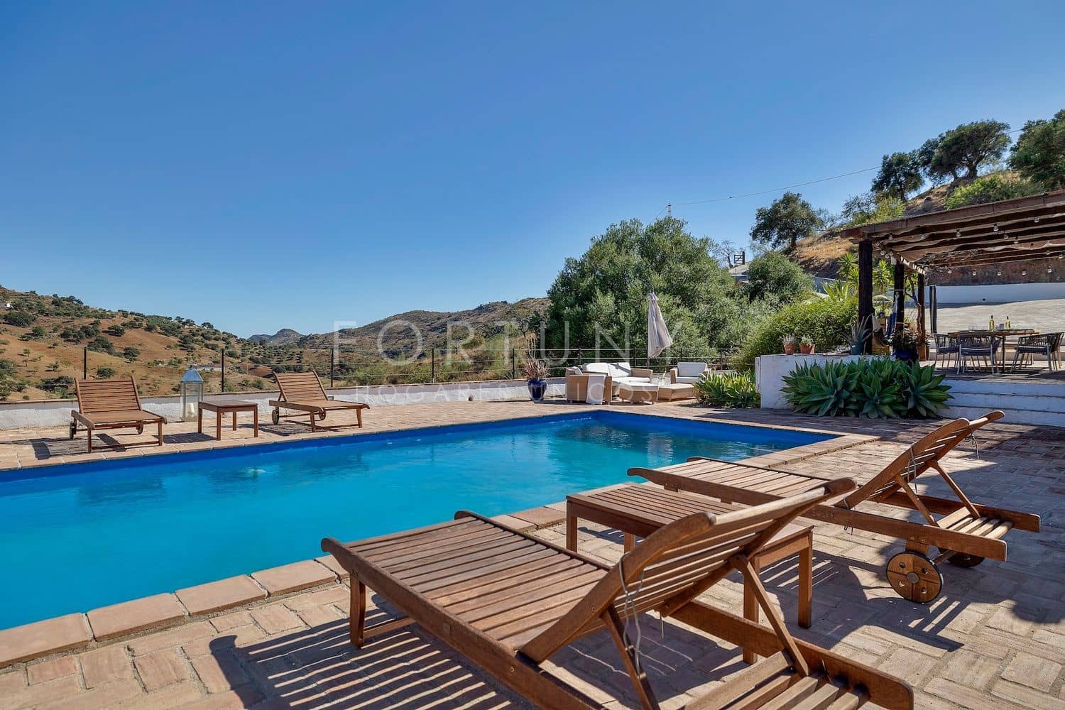 5 camera da letto Finca/Casa di Campagna in vendita in Almogia con piscina garage - 445.000 € (Rif: 9709507)