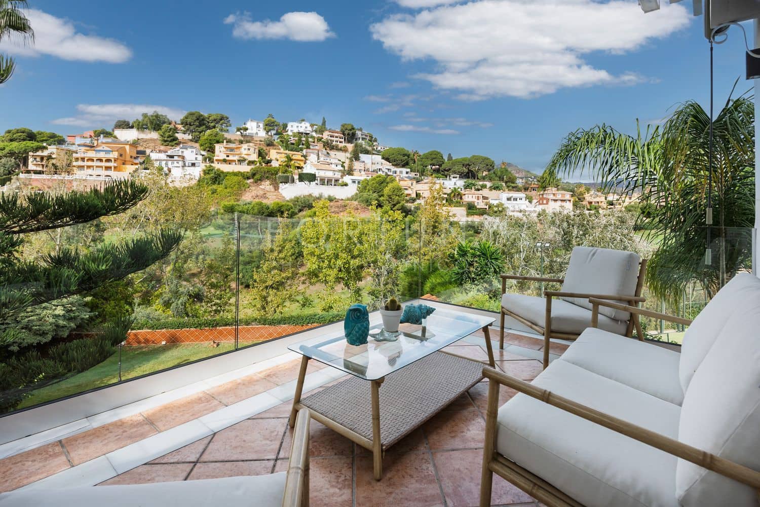 4 Zimmer Villa zu verkaufen in Malaga Stadt mit Pool Garage - 1.650.000 € (Ref: 9709508)